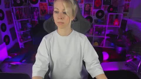 Lylith Skye NO NUDE model online show from 29, 1, 2025