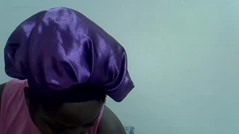 lyn_anna online show from 2, 7, 2026