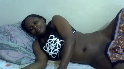 lyn_anna online show from 16, 7, 2026