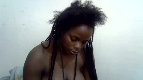 lyn_anna online show from 30, 7, 2026