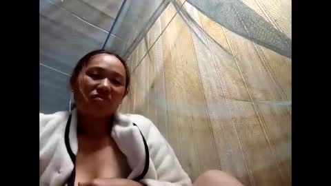 lyn_eva online show from 11, 5, 2026