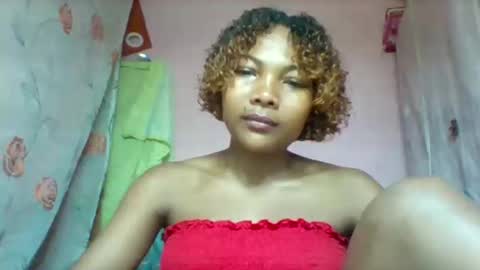 lyndah19 online show from 4, 2, 2026