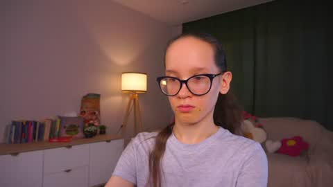 Sara online show from 23, 7, 2026