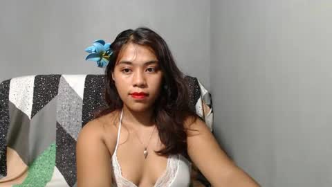 Snapshot of lynskaye2005 chatting on 21, 6, 2026 Lyn online show from 21, 6, 2026