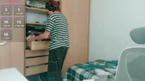 Lyodass online show from 9, 3, 2025