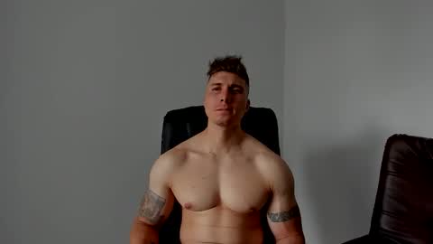 Lyonel online show from 3, 12, 2025