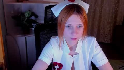 lyssan_xo online show from 9, 11, 2025