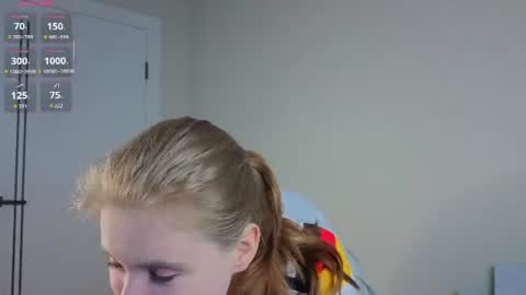 Julie online show from 21, 6, 2026