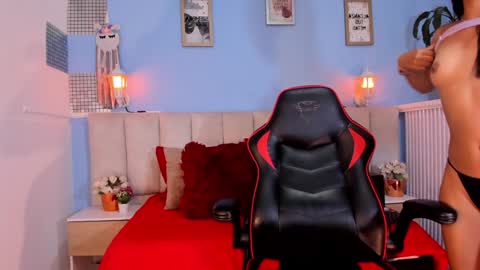 Lizzy smith  online show from 3, 12, 2024