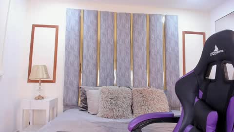 Lizzy smith  online show from 11, 3, 2025