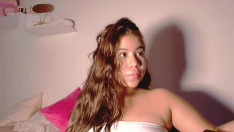 mila online show from 1, 5, 2026