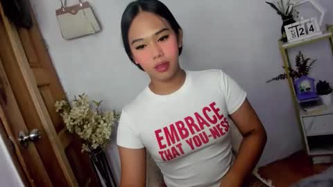 Janelovesu online show from 24, 10, 2025