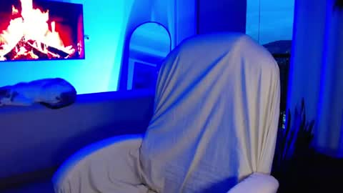 Snapshot of m33li chatting on 18, 5, 2026 Meli online show from 18, 5, 2026
