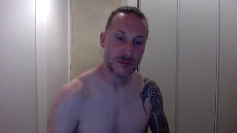 Snapshot of m4rduk81 chatting on 29, 9, 2025 m4rduk online show from 29, 9, 2025