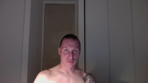 Snapshot of m4rduk81 chatting on 3, 10, 2025 m4rduk online show from 3, 10, 2025