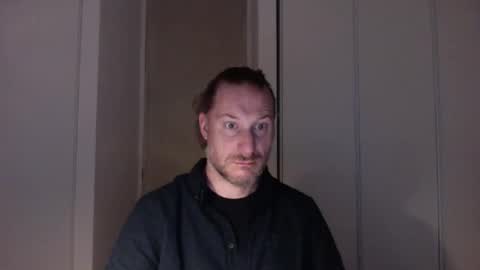 Snapshot of m4rduk81 chatting on 2, 11, 2025 m4rduk online show from 2, 11, 2025