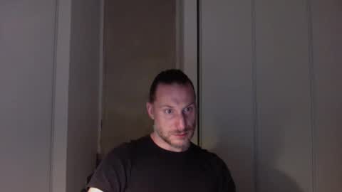 Snapshot of m4rduk81 chatting on 3, 11, 2025 m4rduk online show from 3, 11, 2025