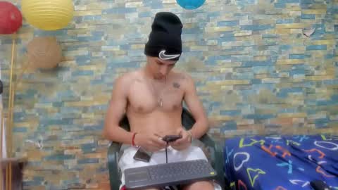 itgram pezlo josue online show from 19, 1, 2025