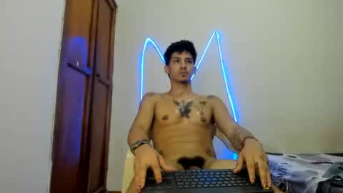 itgram pezlo josue online show from 13, 12, 2025
