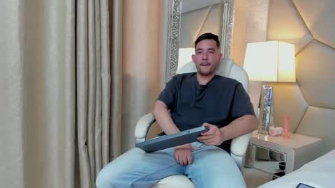 Matt De Luca online show from 3, 10, 2025