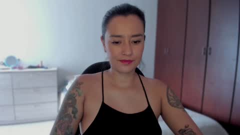 Snapshot of macarenax chatting on 18, 12, 2024 Maca online show from 18, 12, 2024