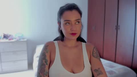 Snapshot of macarenax chatting on 6, 2, 2025 Maca online show from 6, 2, 2025