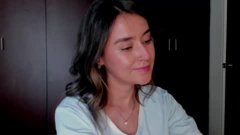 Snapshot of macarenax chatting on 5, 11, 2025 Maca online show from 5, 11, 2025