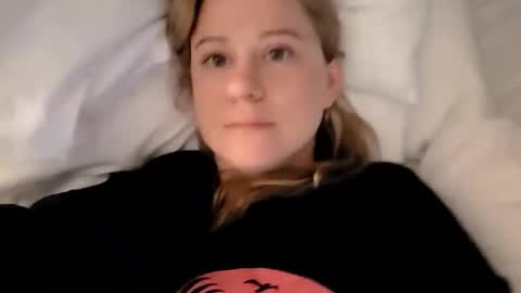 maceyloves online show from 31, 5, 2026