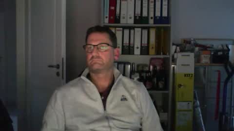 macfly67 online show from 1, 2, 2026