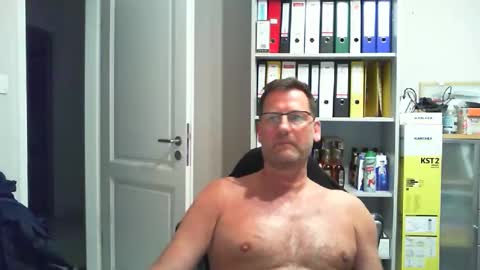 macfly67 online show from 3, 5, 2026