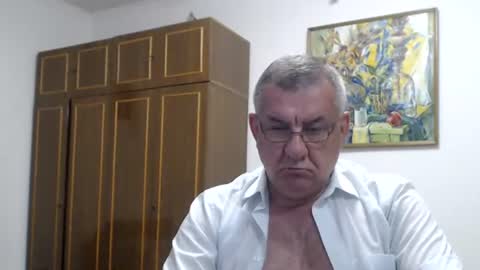 Macho online show from 4, 8, 2026