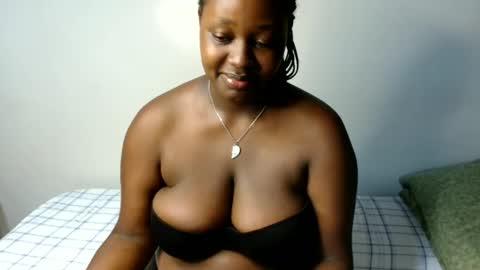 Snapshot of macie_smith chatting on 19, 3, 2026 smith online show from 19, 3, 2026