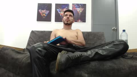 instagram mackdanielsx online show from 12, 2, 2026