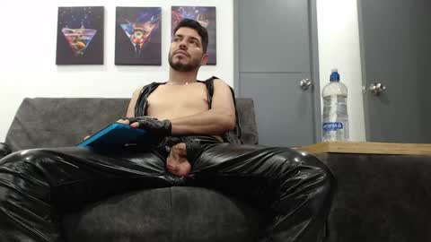 instagram mackdanielsx online show from 29, 4, 2026