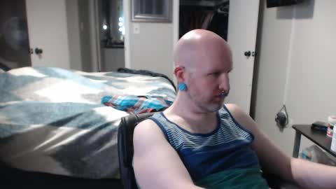 Mackson Pierce online show from 14, 5, 2026
