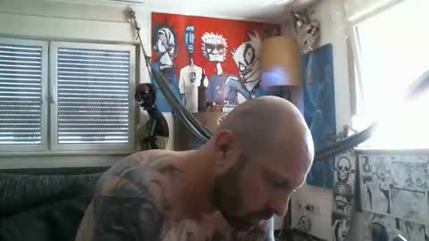 Manuel online show from 13, 9, 2025