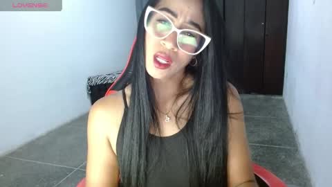 EMILY online show from 31, 5, 2026