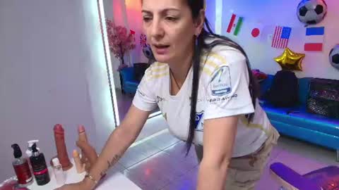 Madame Scarllet  online show from 18, 7, 2026