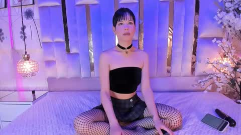  madamedesade01   online show from 24, 3, 2026