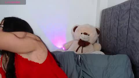 Snapshot of maddie_and_chelsea_ chatting on 7, 12, 2024 Maddie and Chelsea online show from 7, 12, 2024