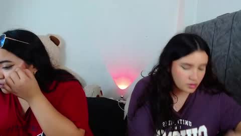 Snapshot of maddie_and_chelsea_ chatting on 13, 1, 2025 Maddie and Chelsea online show from 13, 1, 2025