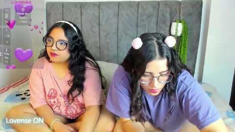 Snapshot of maddie_and_chelsea_ chatting on 16, 3, 2026 Maddie and Chelsea online show from 16, 3, 2026