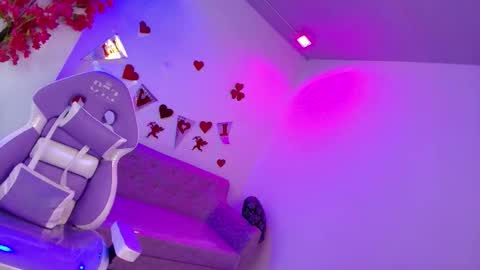 maddie_t18 online show from 21, 2, 2026