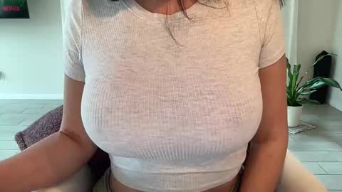 maddieurs online show from 3, 5, 2026