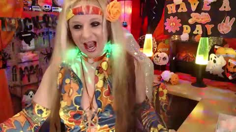 MaddisonRae online show from 30, 10, 2025