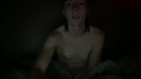 Snapshot of maddlips chatting on 23, 10, 2025 Rat Boy online show from 23, 10, 2025