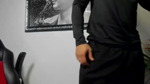 Maddox Santana online show from 12, 2, 2025