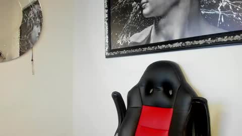 Maddox Santana online show from 23, 2, 2025