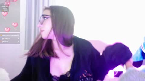 Snapshot of maddy_14 chatting on 1, 2, 2025 Maddy UwU online show from 1, 2, 2025