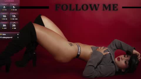 Maddy  online show from 5, 3, 2025